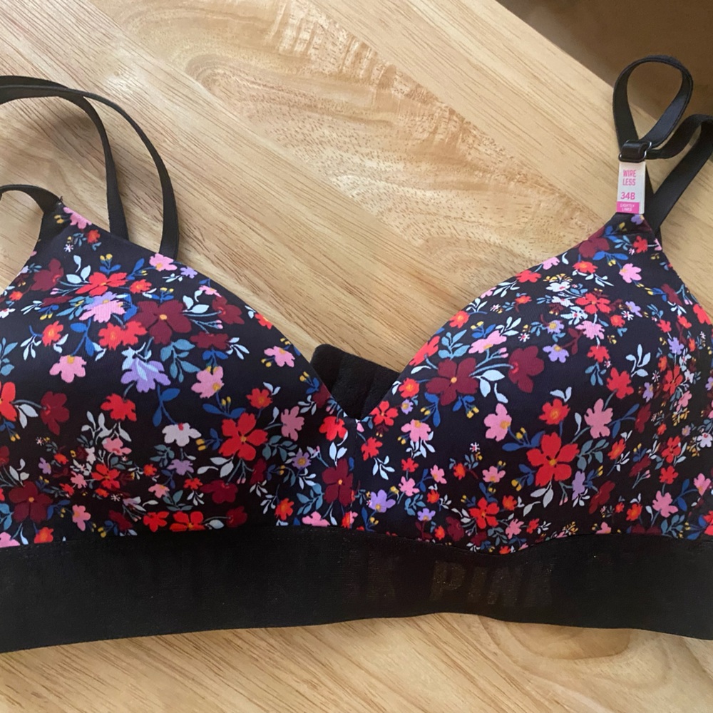Victoria’s Secret bra size 34 B